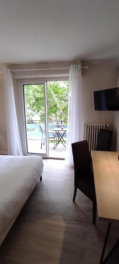 Hostellerie Du Parc Labarthe-Inard
