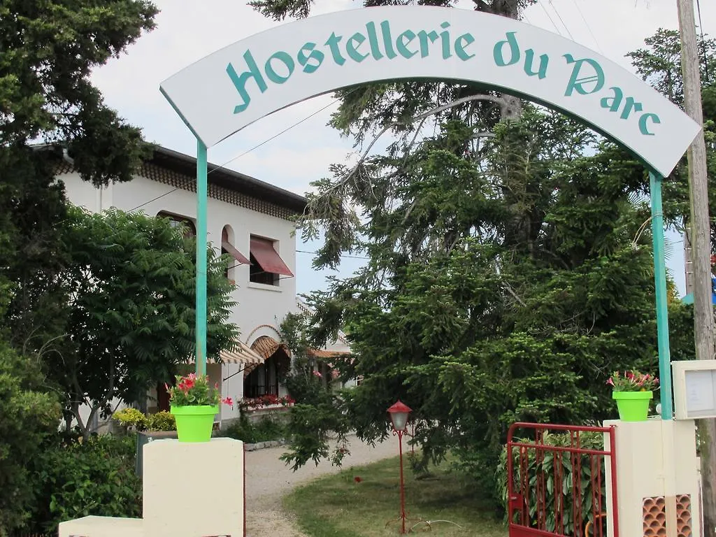 Hostellerie Du Parc Labarthe-Inard Hotel